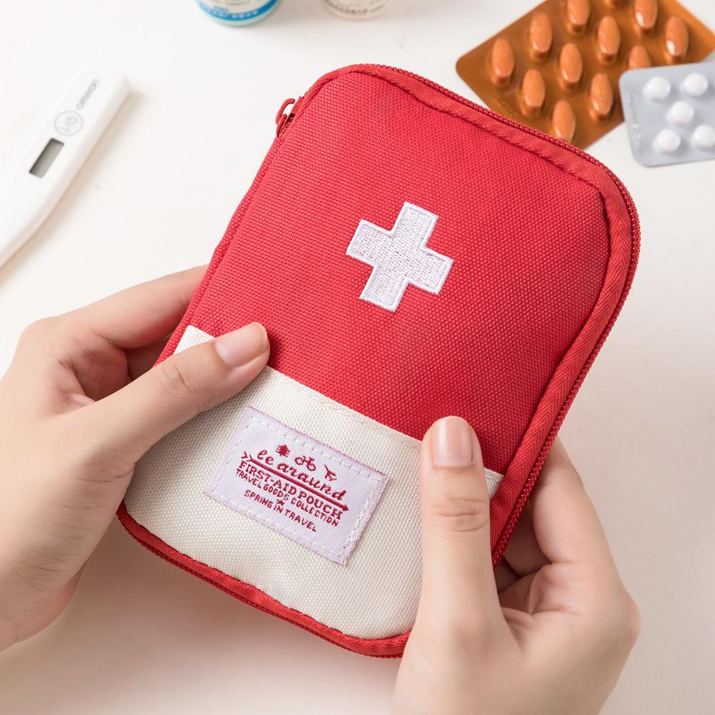 Portable First Aid Medical Kit - First Aid Bag Kit 评论和价格